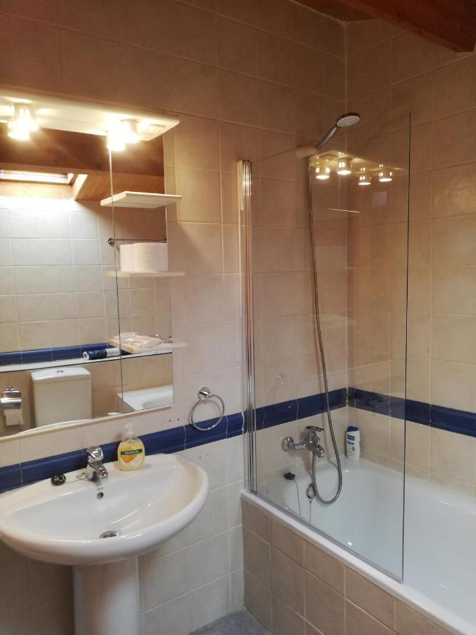 Duplex Vallespin Ávila المظهر الخارجي الصورة